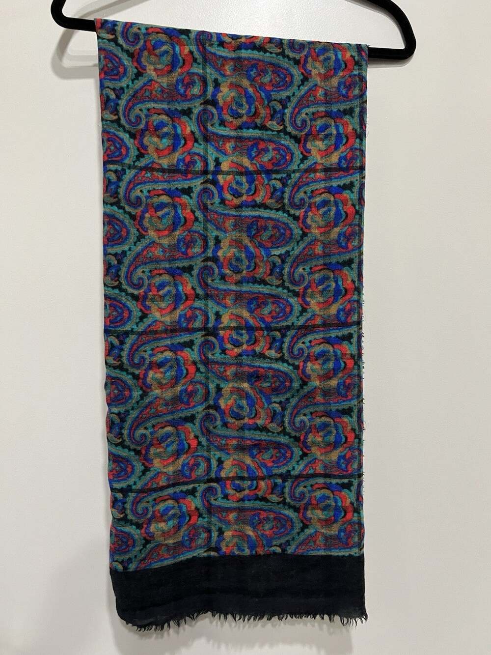 Gorgeous Unbranded multicolor Paisley Print Women’s Scarf wrap 48"X50"